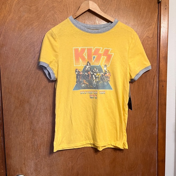 NWT Vinyl Icons Kiss Concert Tshirt - Picture 1 of 3